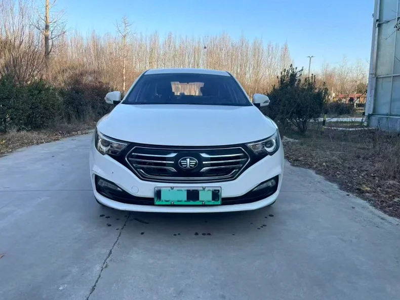 奔腾B30 正面外观二