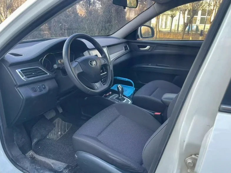 奔腾B30 后面外观三