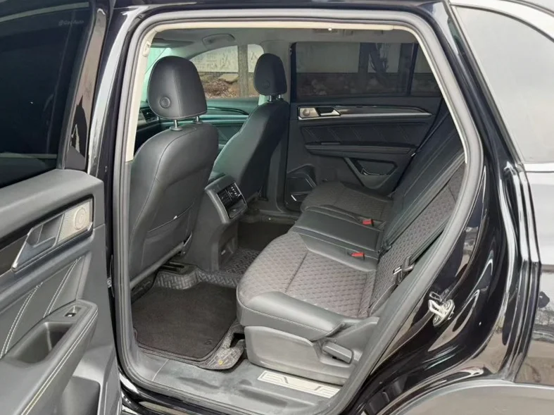 大众途昂 内饰前排