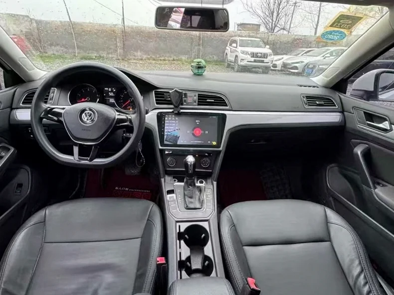 大众凌渡 后面外观二