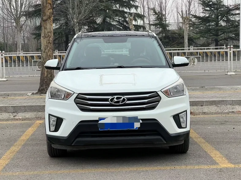 16年现代ix25 1.6自动挡全景天窗