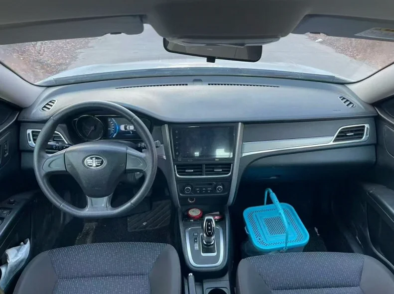 奔腾B30 后面外观二