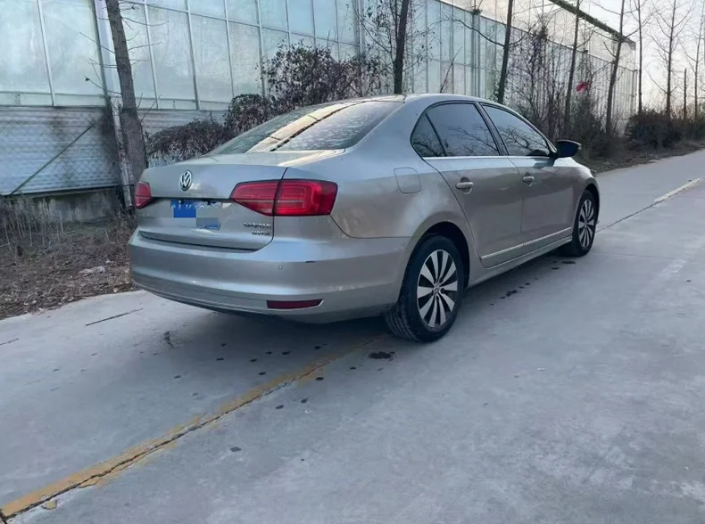 大众速腾 内饰后排