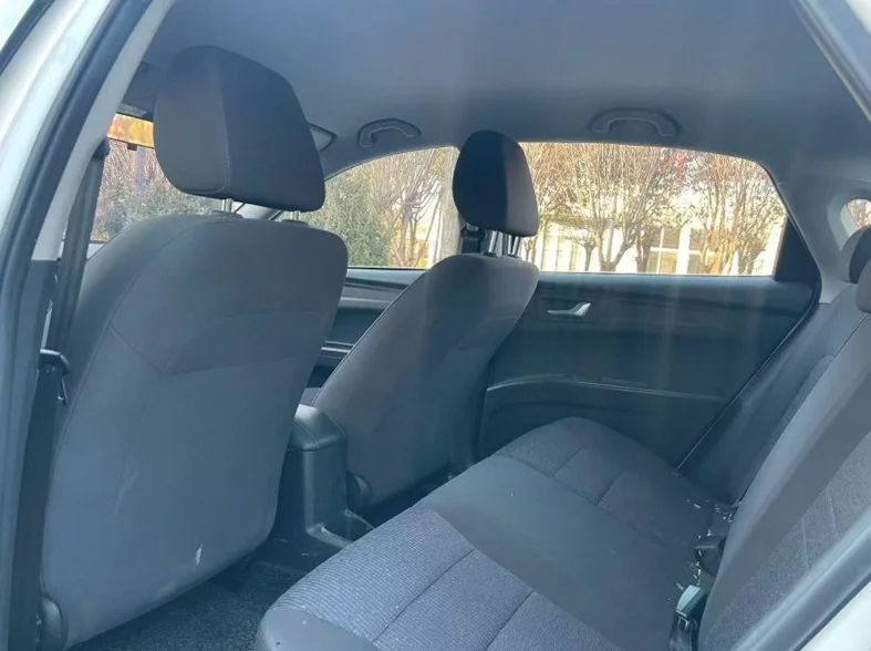 奔腾B30 后面外观一