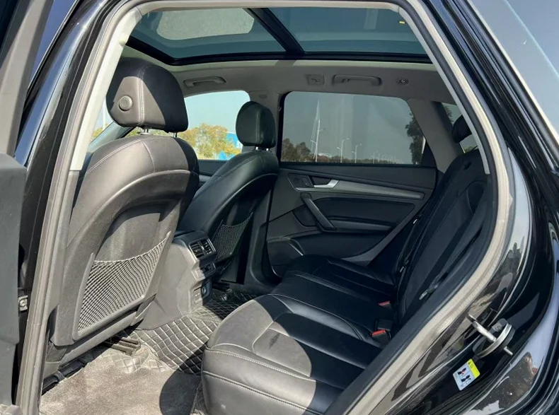 奥迪Q5 后面外观二