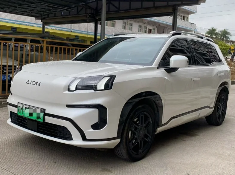 传祺埃安V 正面外观二