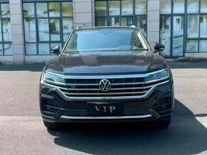 24年大众途锐2.0T自动高配