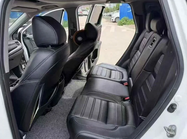 本田CRV 后面外观二