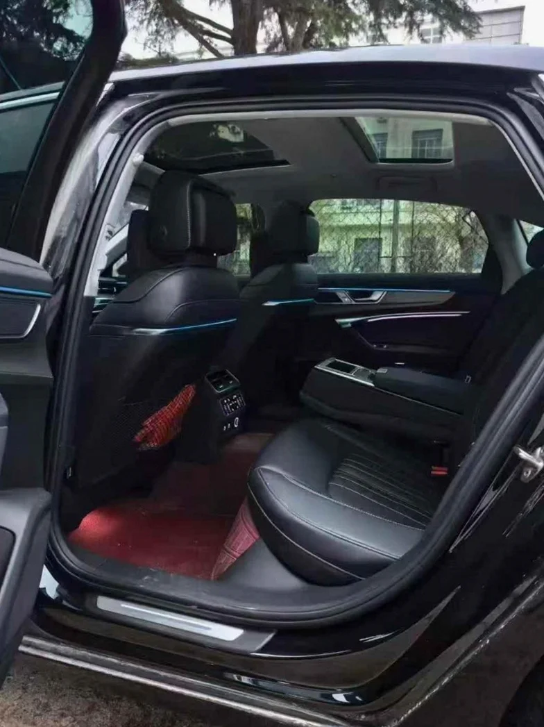 奥迪A6L 后面外观三