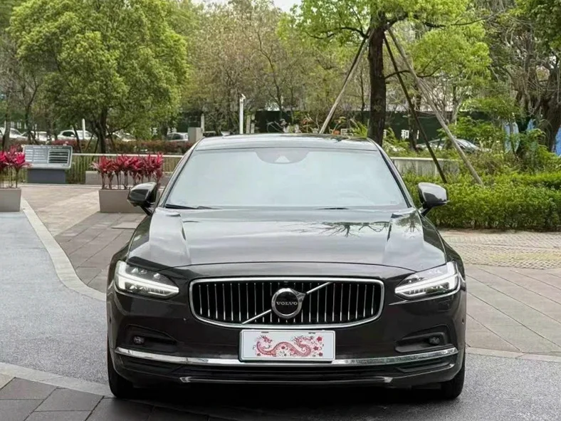 21年沃尔沃S90