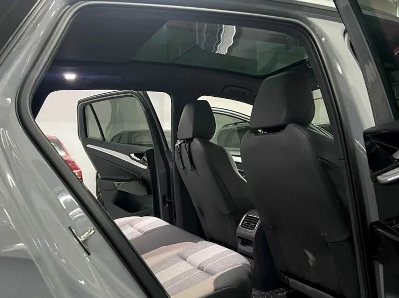 大众ID 后面外观二