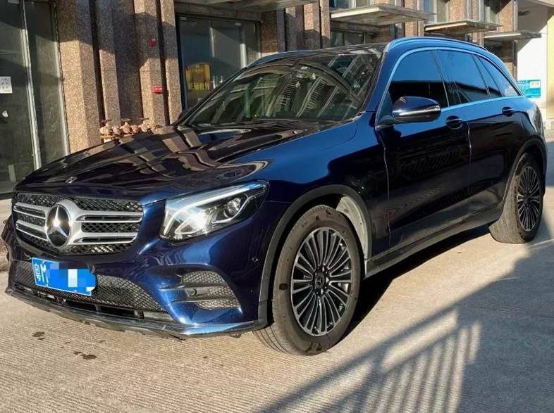 奔驰GLC 后面外观一