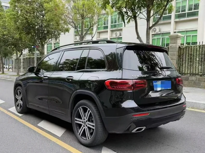 奔驰GLB 内饰后排