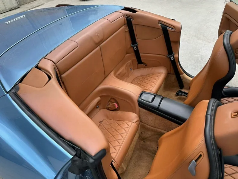 法拉利California 内饰前排