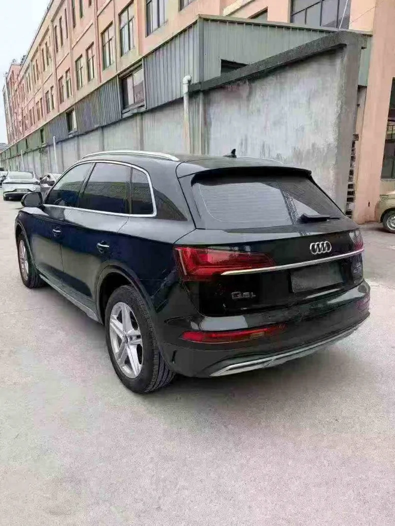 奥迪Q5 内饰前排