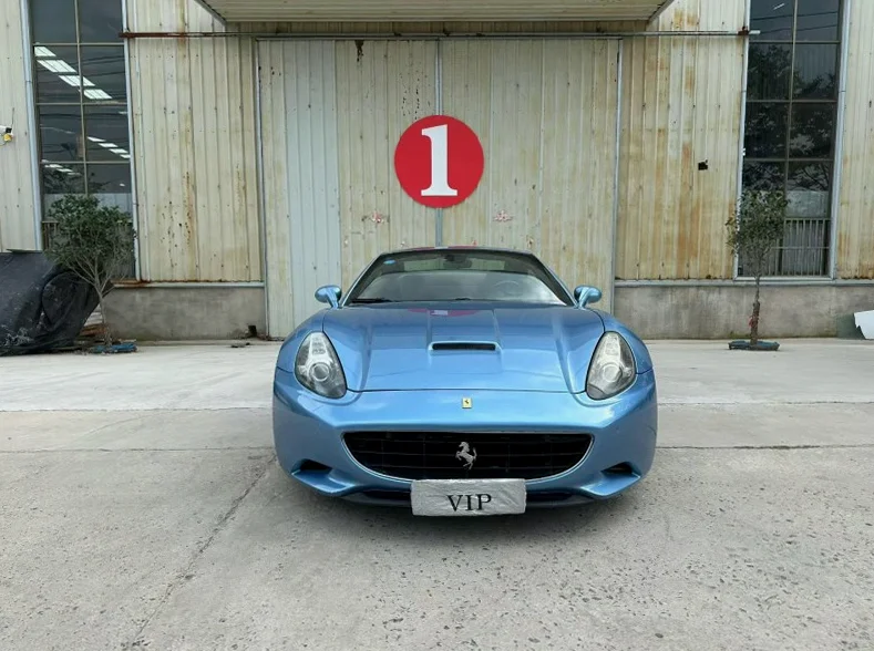 徐州2013年法拉利California抵押车 正面外观一