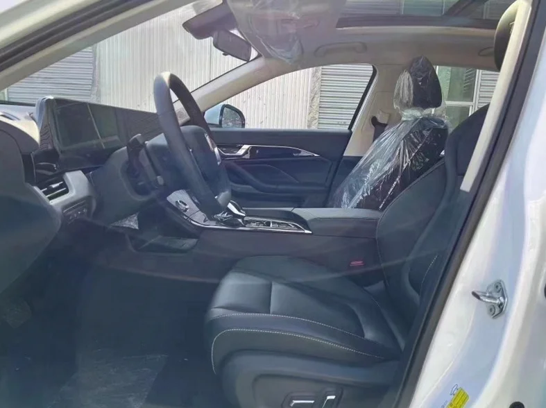 奔腾B70 后面外观三