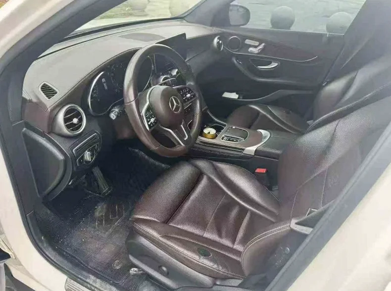 奔驰GLC 后面外观一