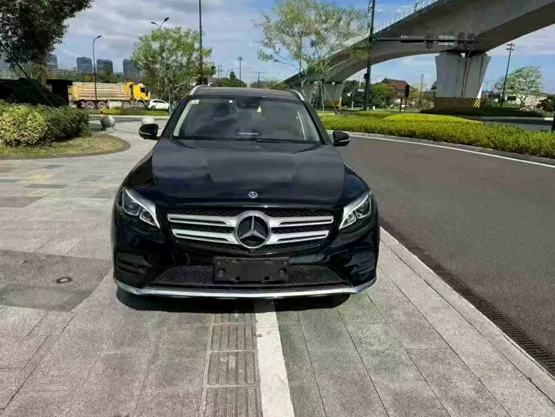 19年奔驰GLC260