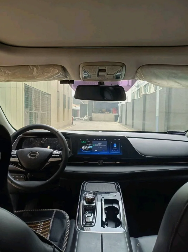 传祺埃安S580 后面外观三