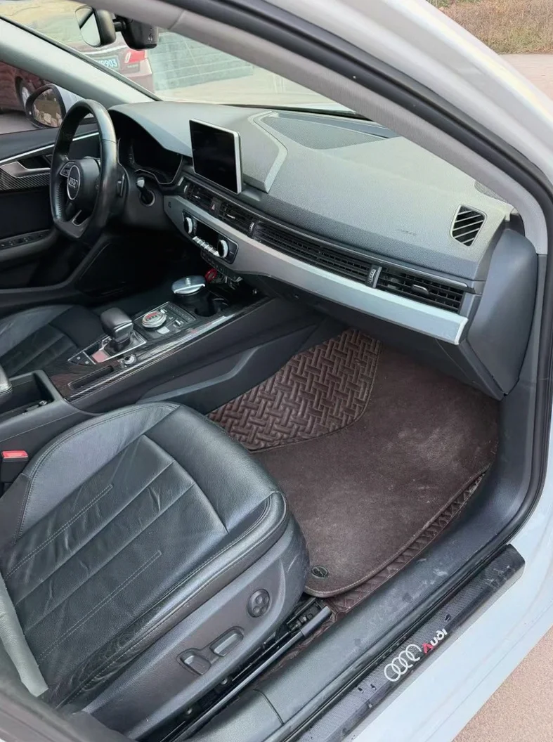 奥迪A4L 后面外观三