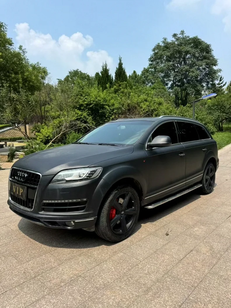 奥迪Q7 正面外观二