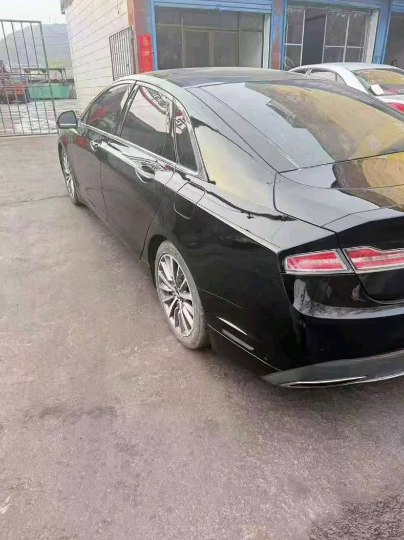 林肯MKZ 后面外观二