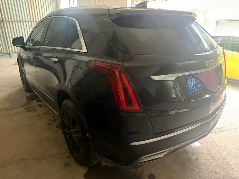 凯迪拉克XT5 后面外观一