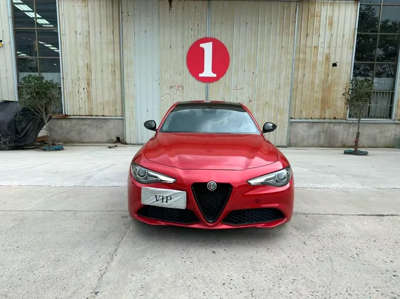 20年阿尔法·罗密欧Giulia豪华运动版顶配