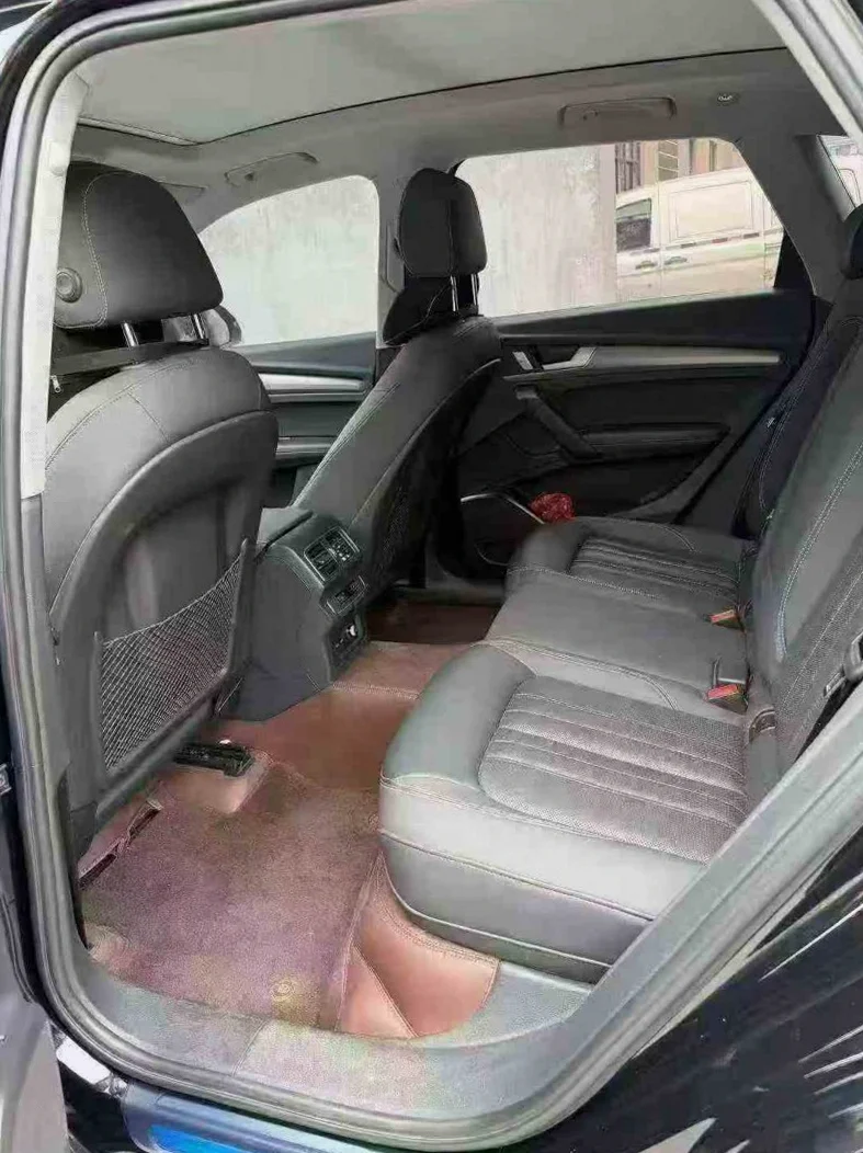 奥迪Q5 后面外观二