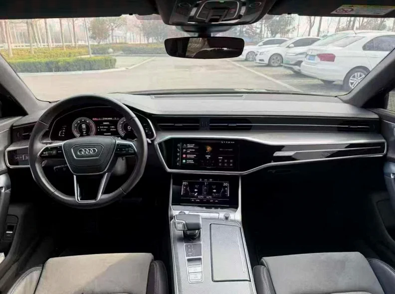 奥迪A6L 后面外观三