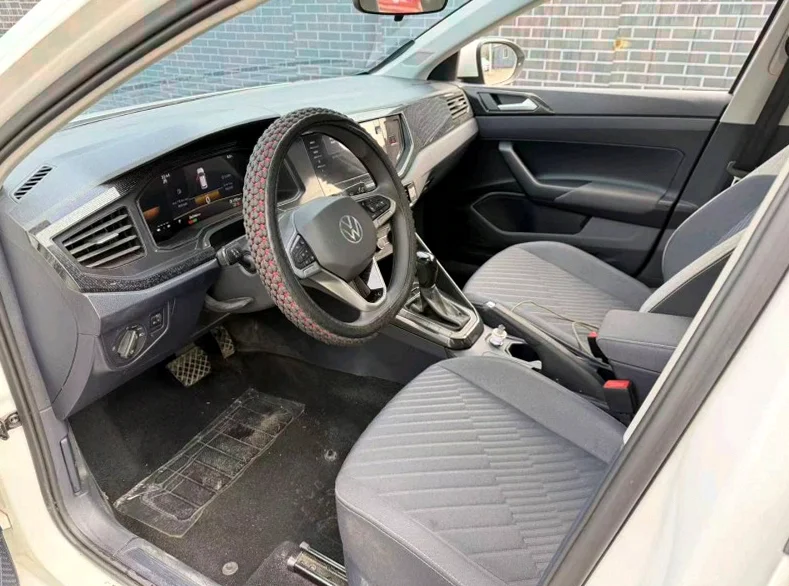 大众朗逸 正面外观三