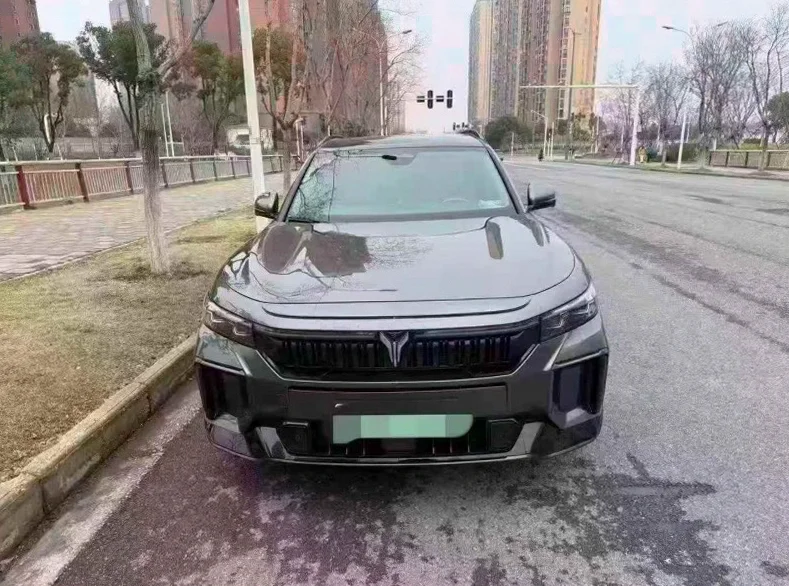 24年岚图FREE四驱探索版