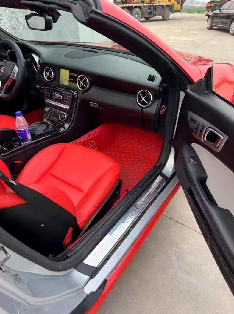 奔驰SLK 后面外观三