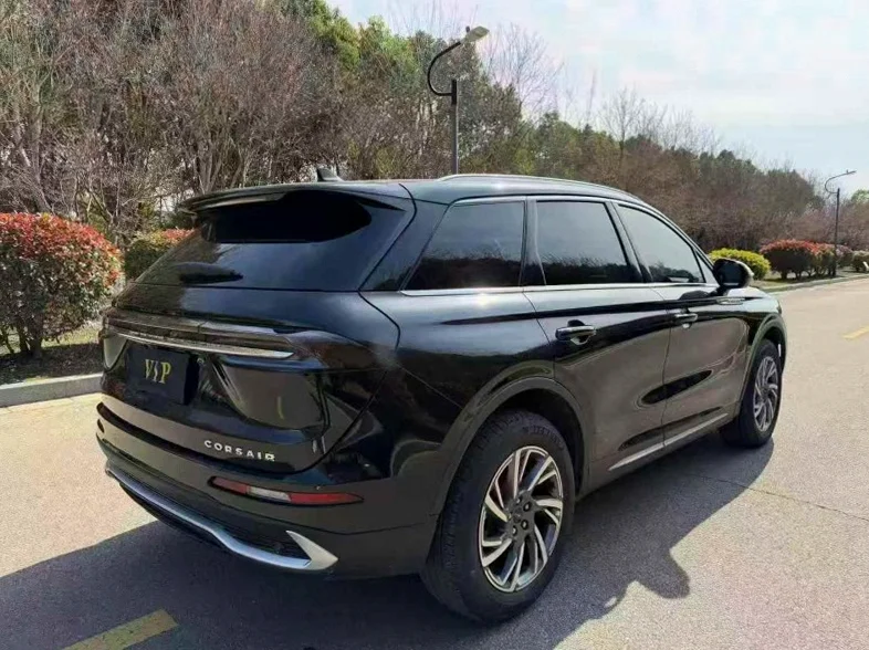 林肯冒险家 内饰前排