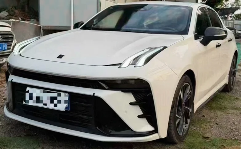 领克03 正面外观二