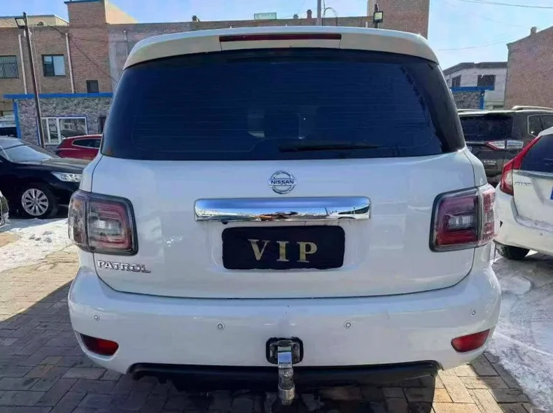 日产途乐 驾驶室