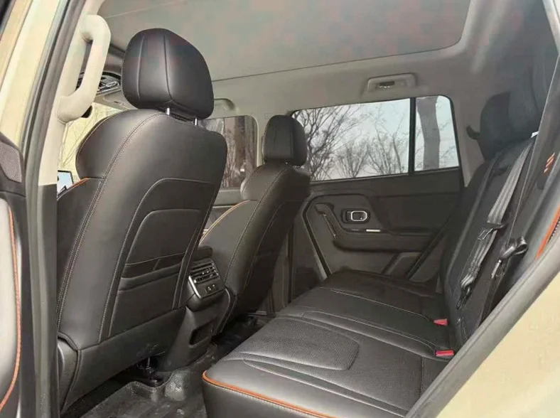 奇瑞捷途 后面外观三