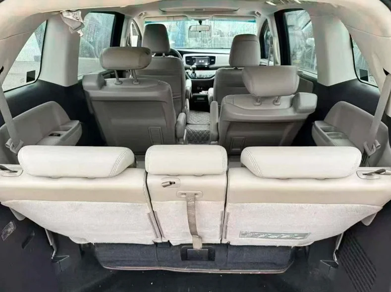 本田奥德赛 驾驶室