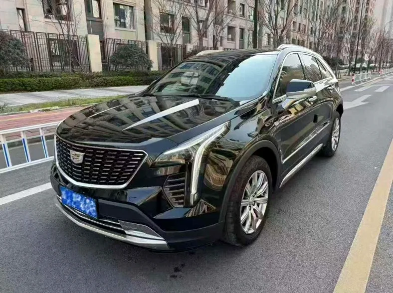 凯迪拉克XT4 正面外观二