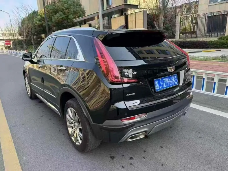 凯迪拉克XT4 内饰后排