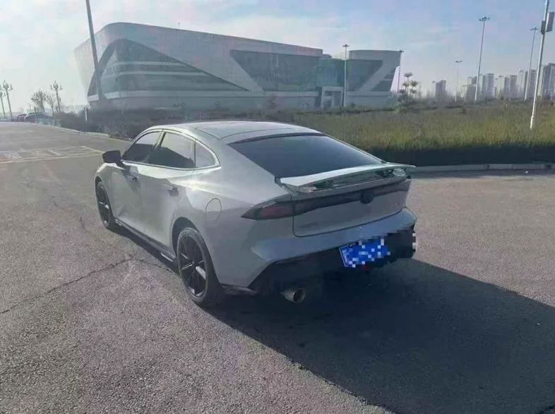 长安汽车UNI 内饰前排