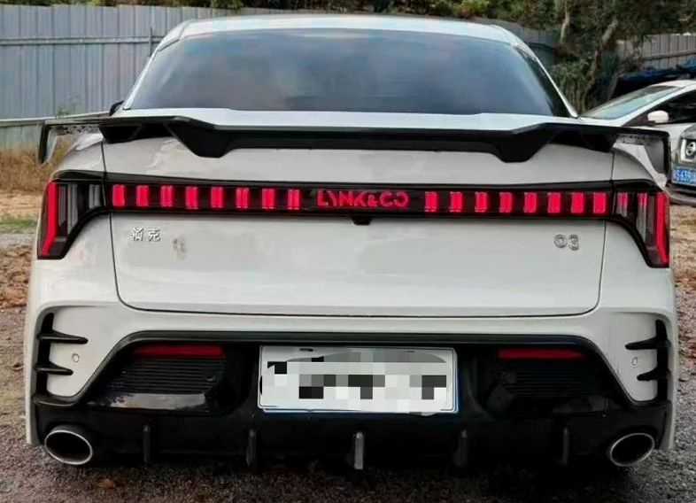 领克03 后面外观三