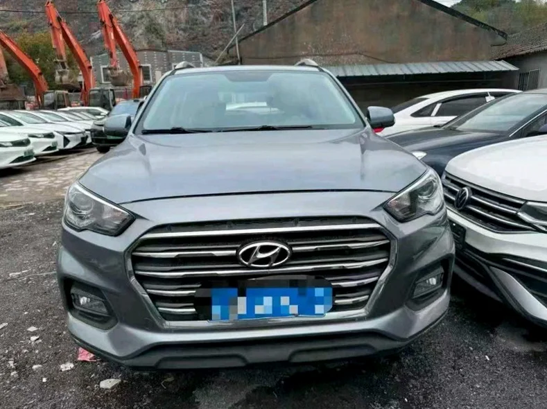 18年现代ix35 2.0L自动两驱智勇畅享版