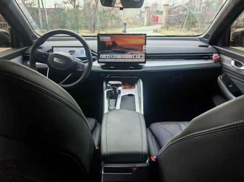 吉利星瑞 后面外观三