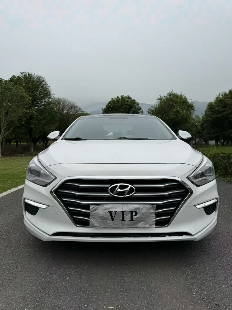 19年现代名图 1.8L豪华版