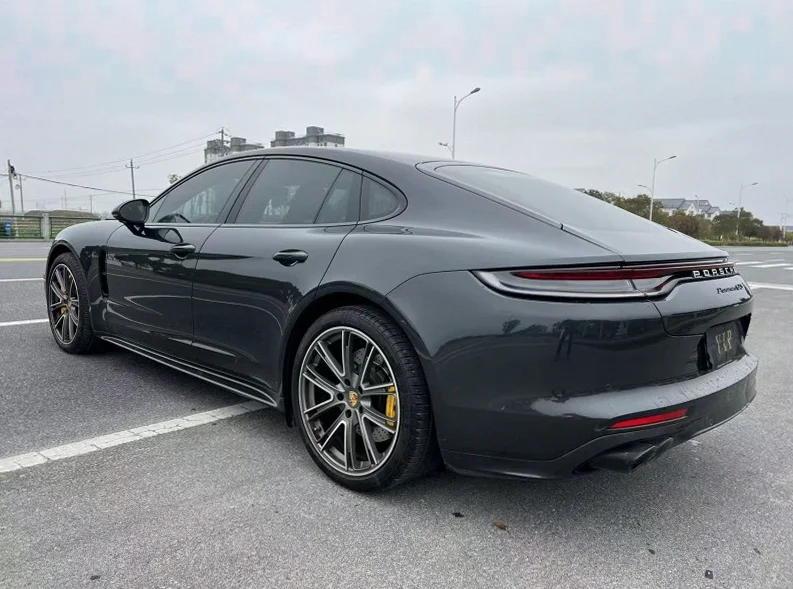 保时捷帕拉梅拉 驾驶室