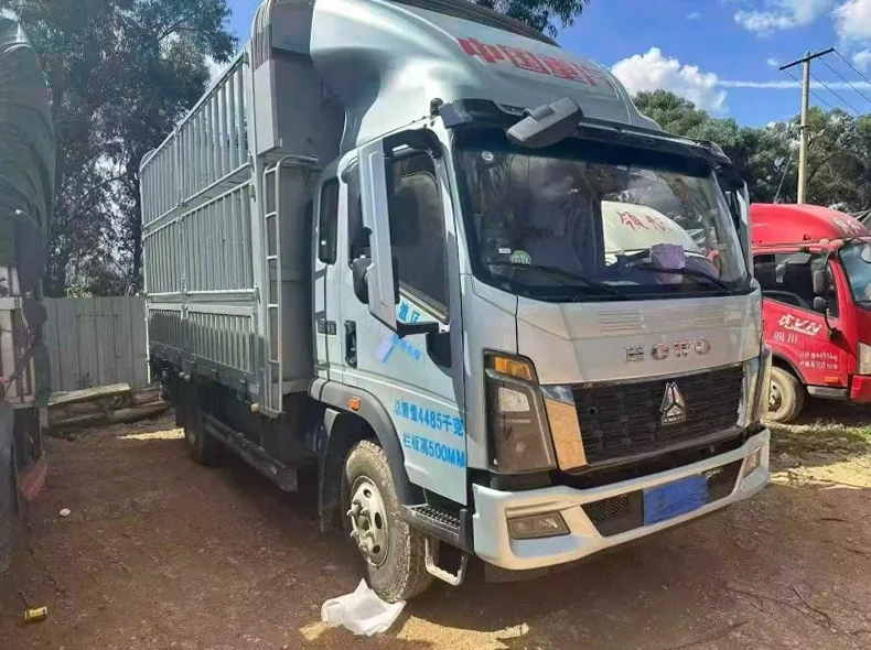 25年重汽豪沃悍将T8重载车型