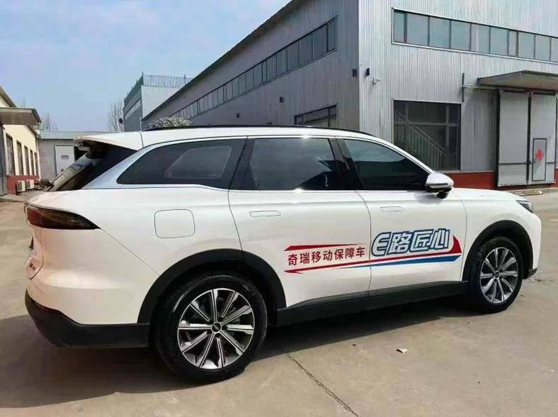 奇瑞风云 内饰后排