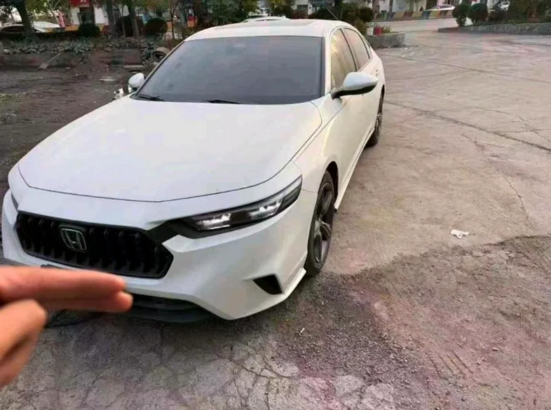 本田英诗派 后面外观一